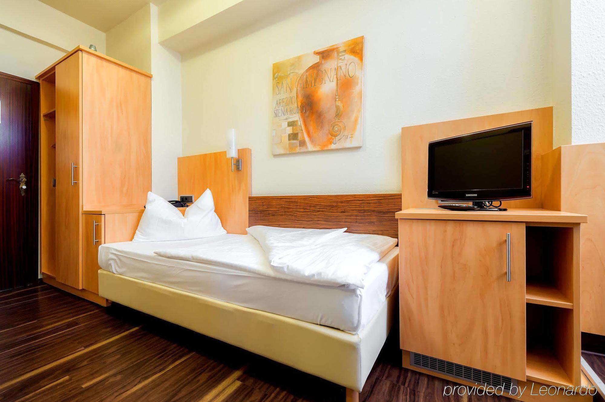 Sure Hotel By Best Western Ratingen Exterior photo